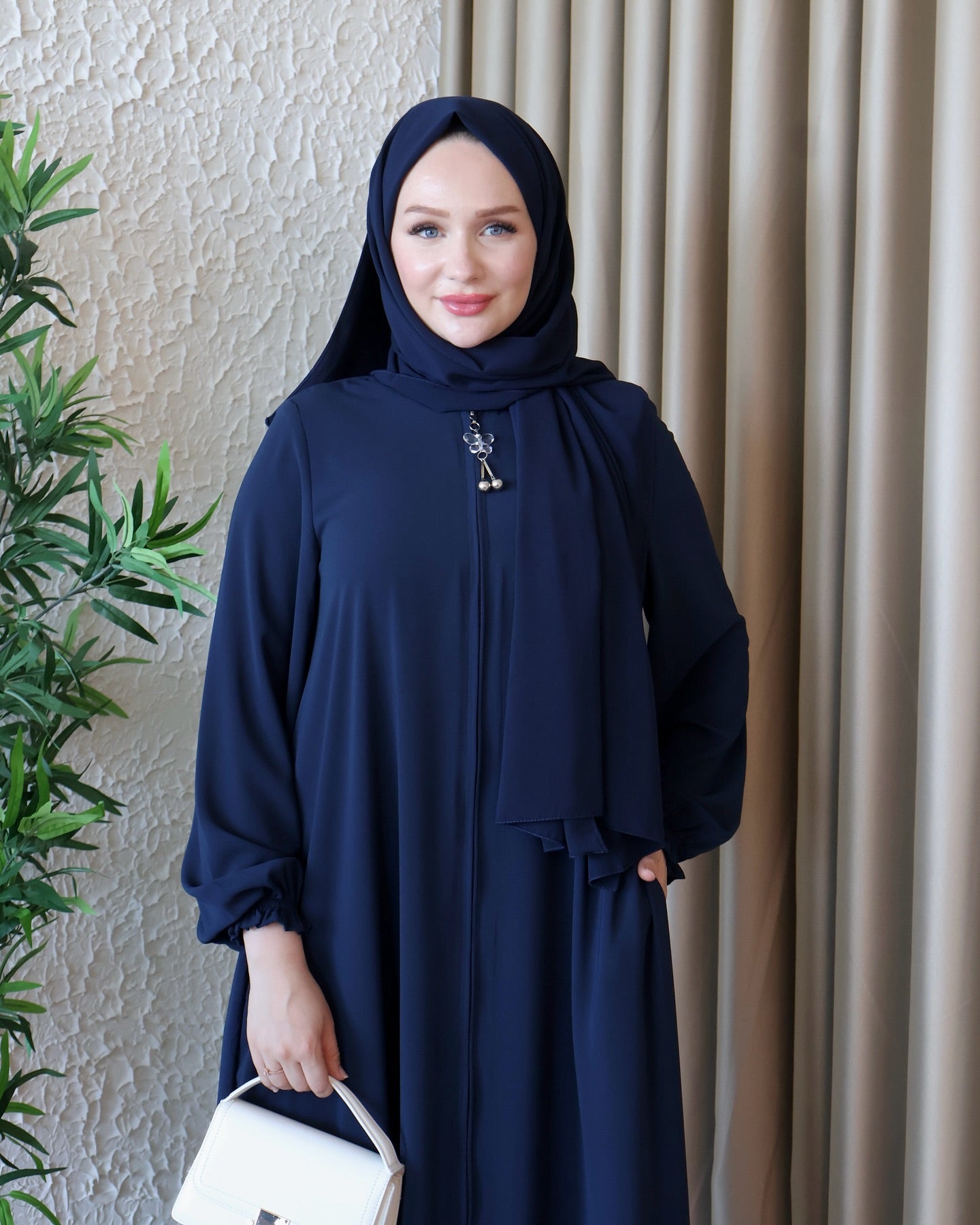 Elegant Baumwolle Cotton Abaya – Modest and breathable fabric