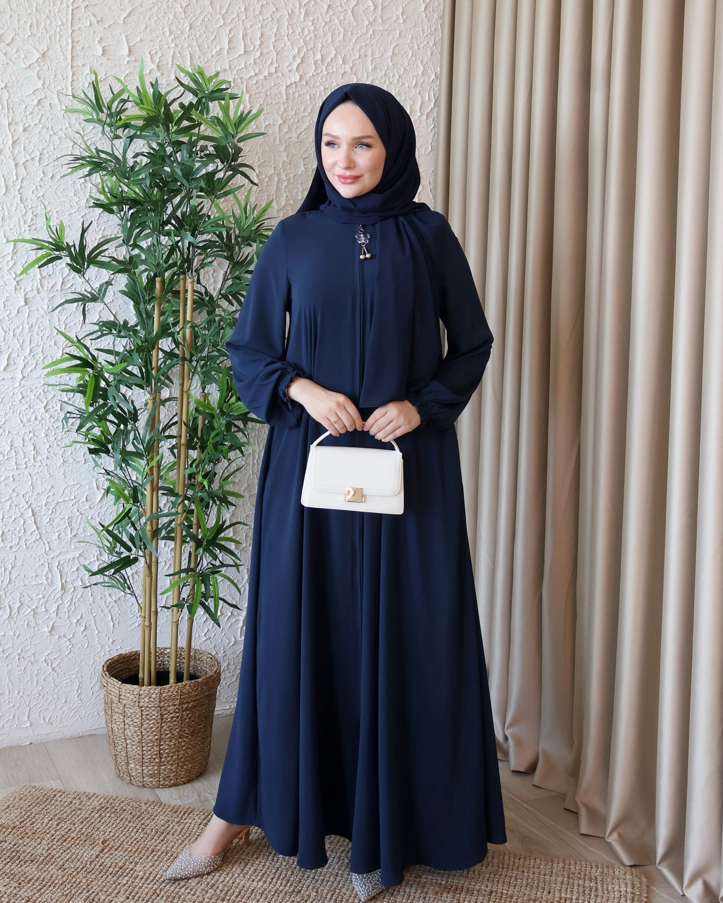Elegant Baumwolle Cotton Abaya – Modest and breathable fabric