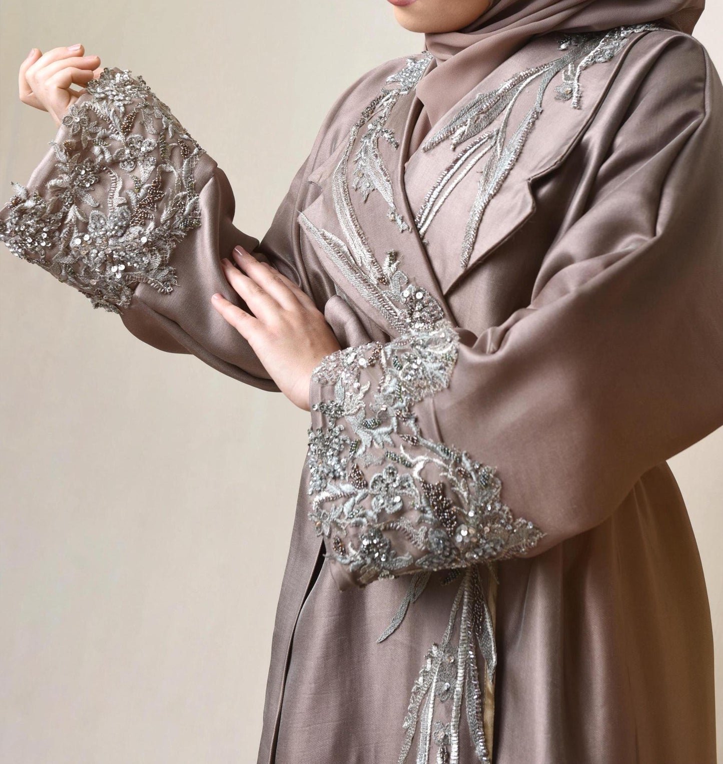 Luxury Designer Abaya – Handmade Elegant Modest Wear – Premium Embroidered Arabian Dress”