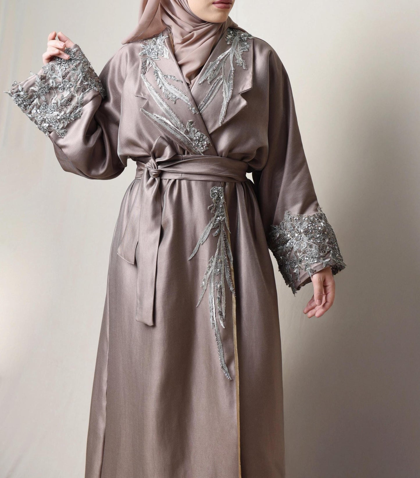 Luxury Designer Abaya – Handmade Elegant Modest Wear – Premium Embroidered Arabian Dress”