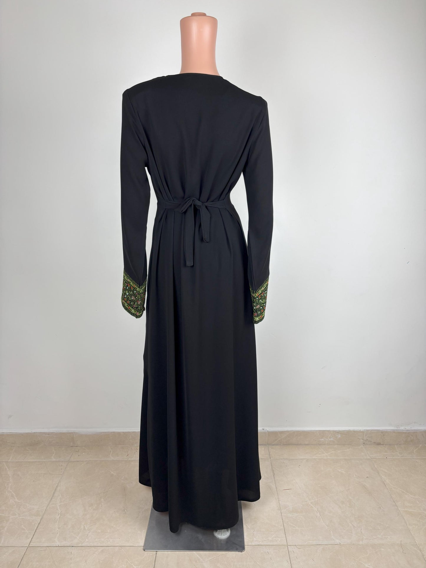 Palestinian Thobe Thob Embroidery Tatreez Green and Black Wide Strips