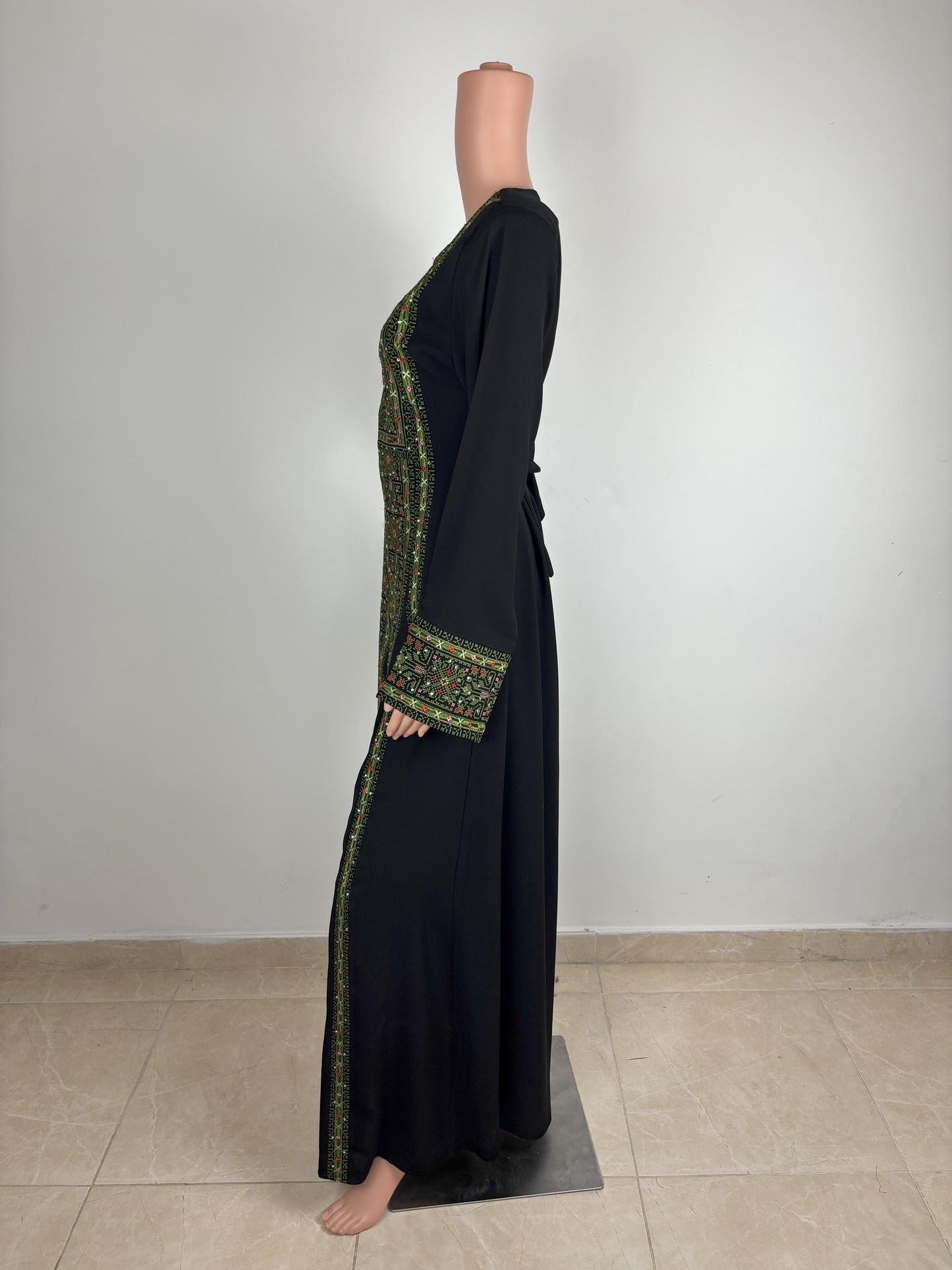 Palestinian Thobe Thob Embroidery Tatreez Green and Black Wide Strips
