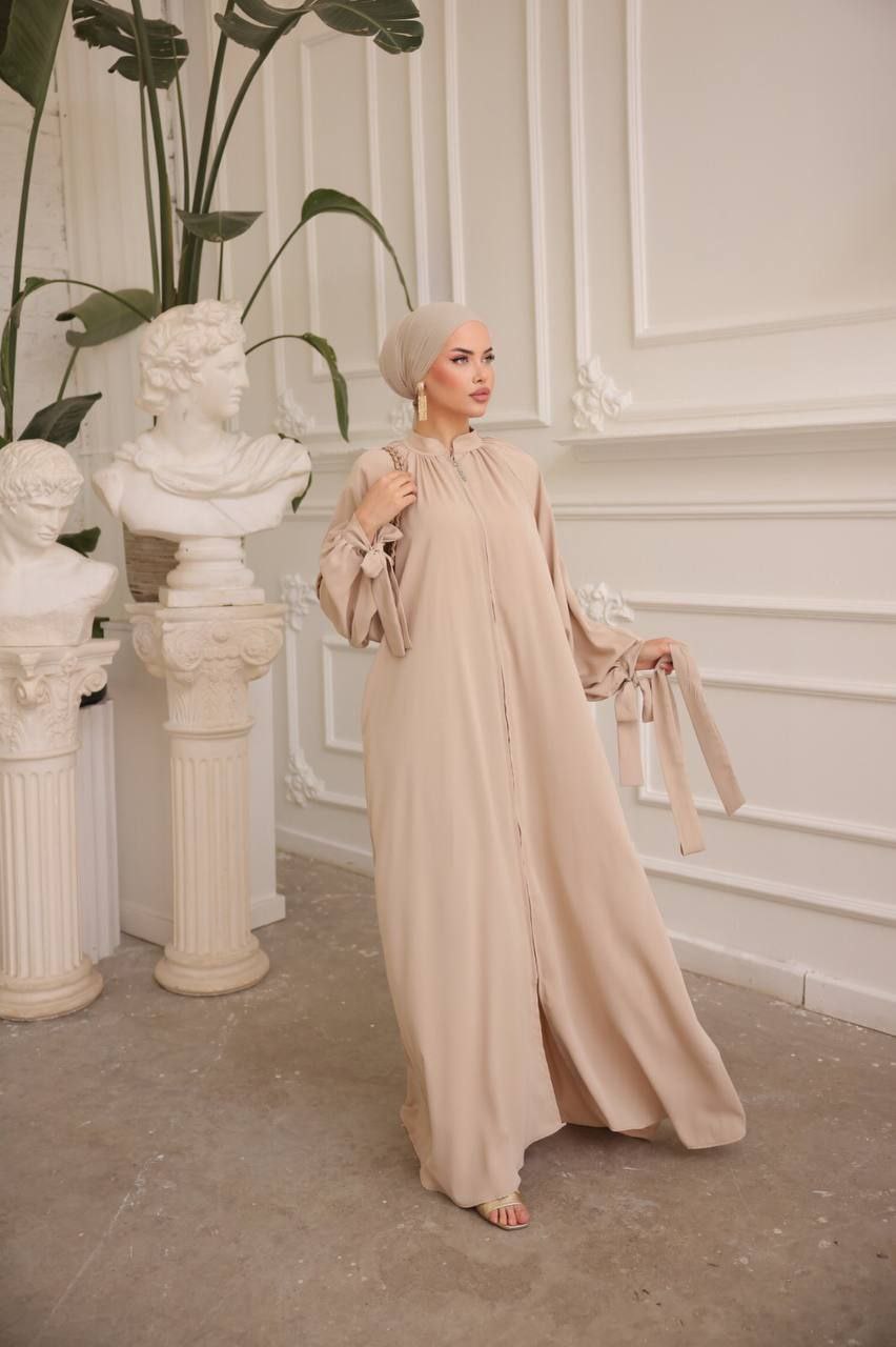 soft beige & soft burnt orange Elegance Cotton Abaya. Crafted from 100% premium Baumwolle cotton.