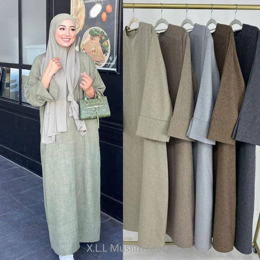Closed abaya pairs comfort with class—perfect for your everyday modest look.