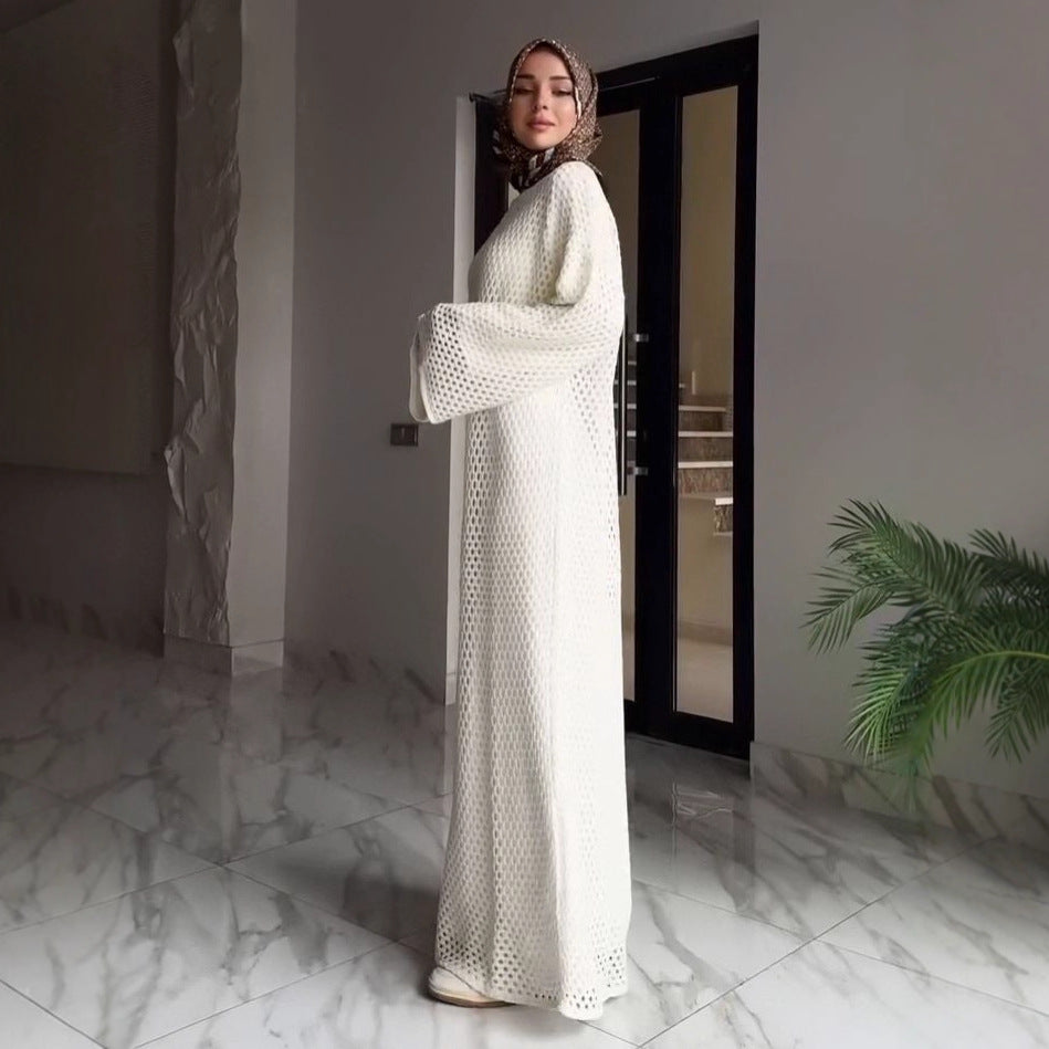 Your everyday abaya, elevated.