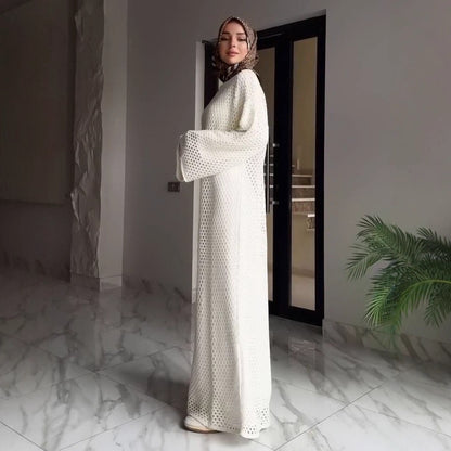 Your everyday abaya, elevated.