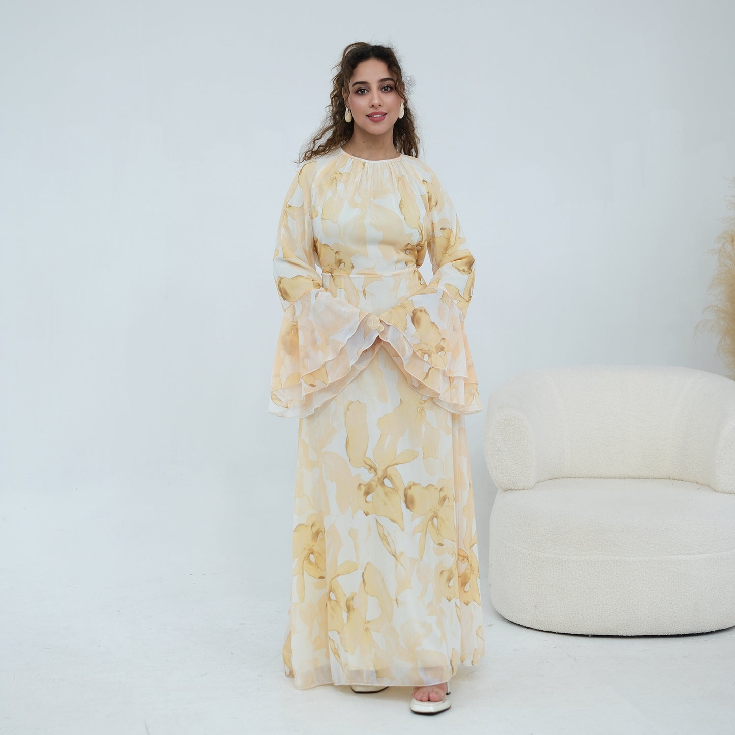 Elegant Beaded Batwing Abaya – Loose Fit Modest Maxi Dress for Women