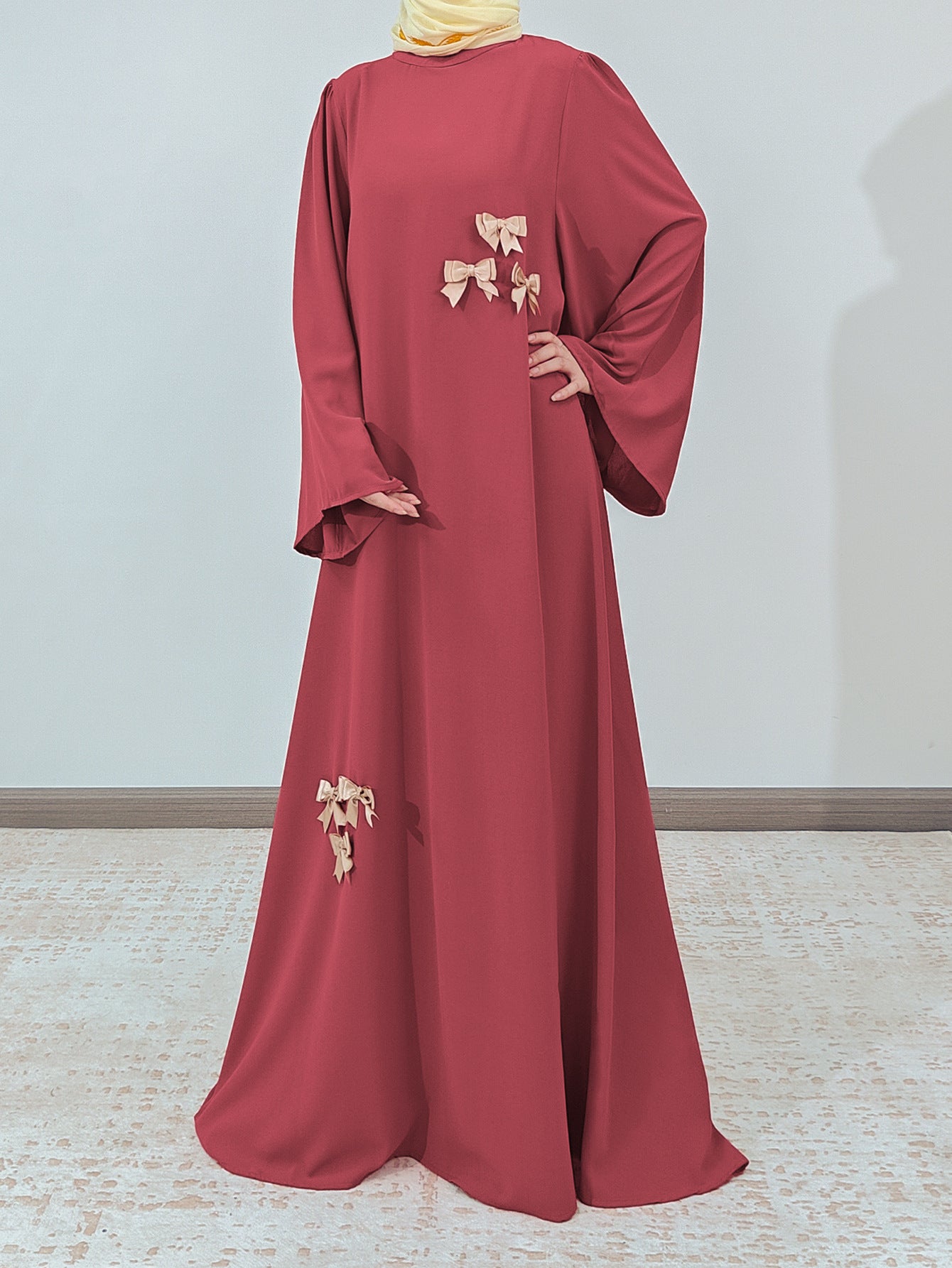 Elegant Bow Detail Maxi Dress