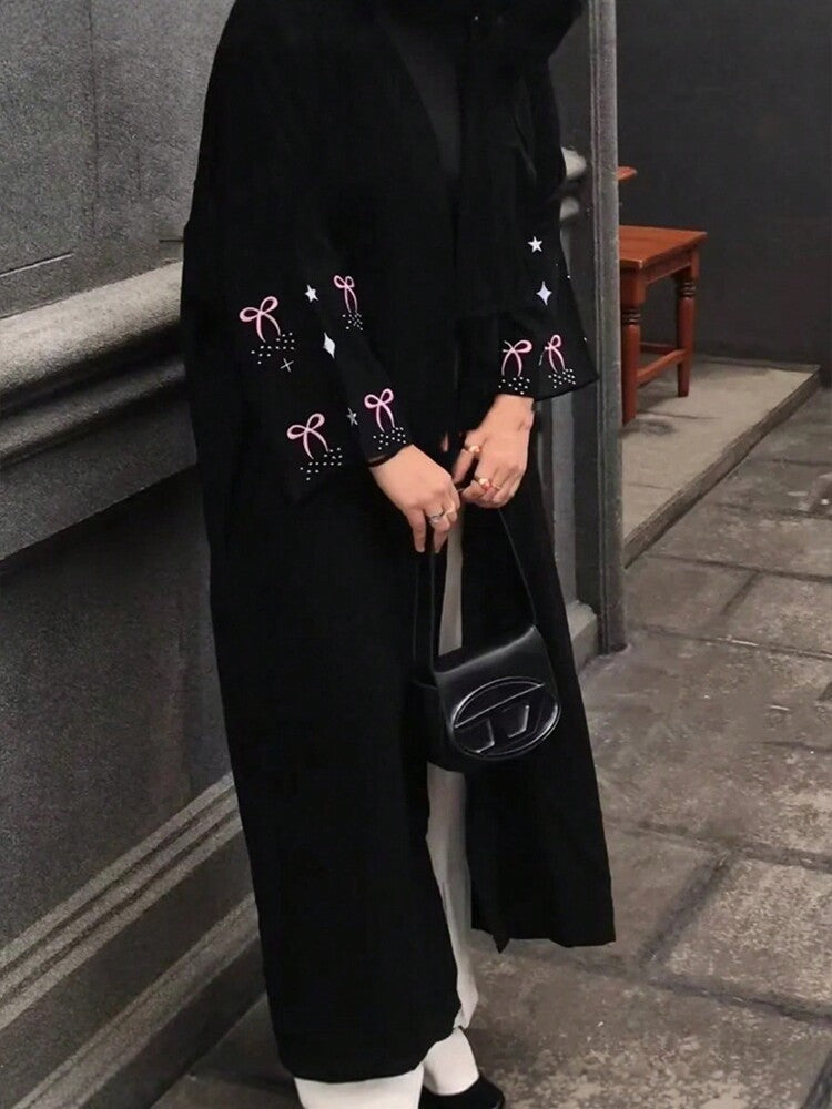 Black Embroidered Abaya – Elegant Loose Fit Long Sleeve Modest Dress