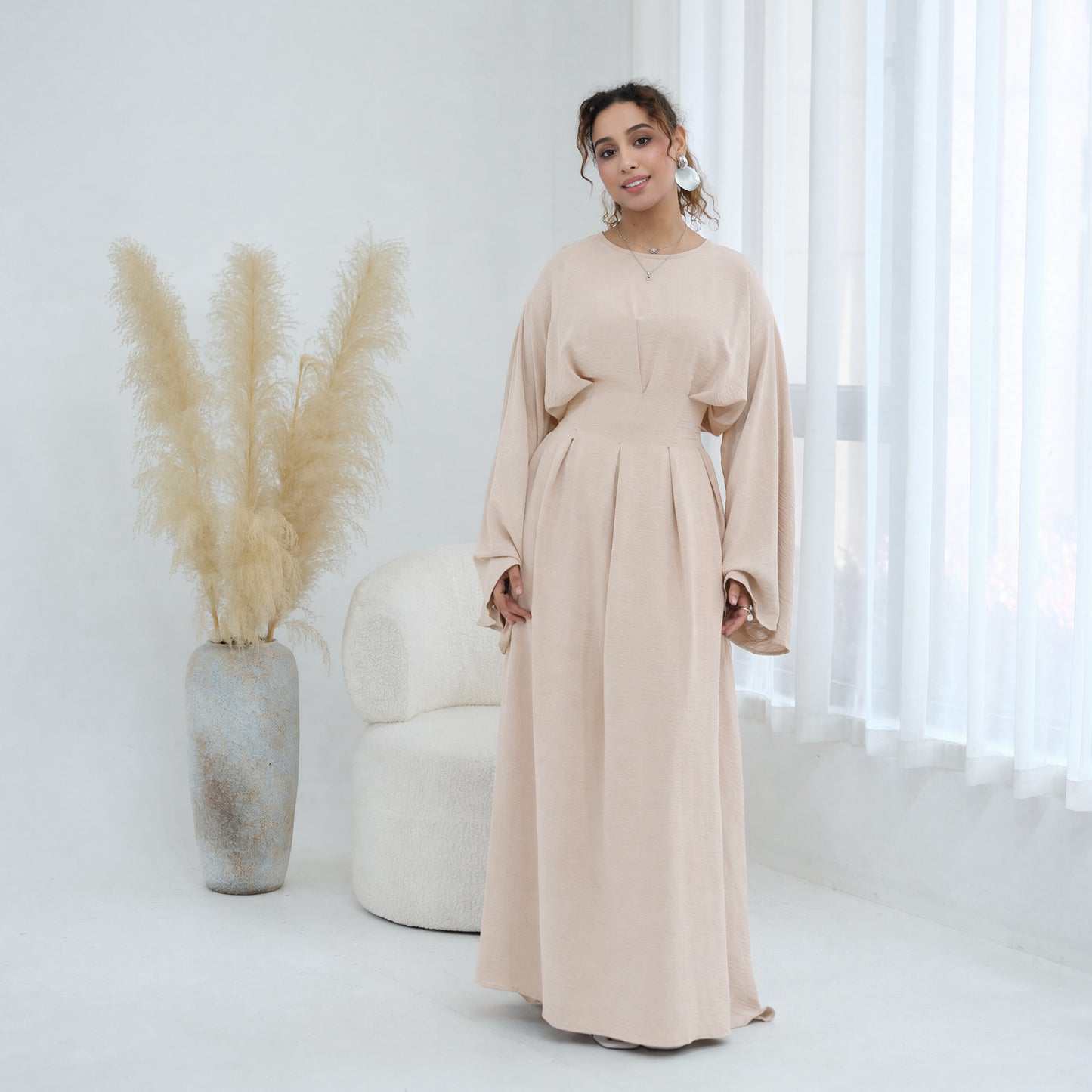 Elegant Batwing Sleeve Modest Abaya – Relaxed Fit Maxi Dress