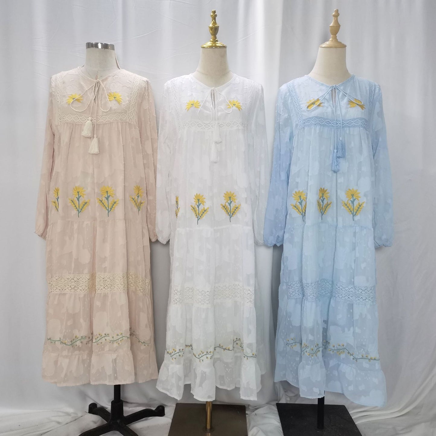 Floral Maxi Abaya Dress – Beige, White, Blue.