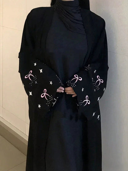 Black Embroidered Abaya – Elegant Loose Fit Long Sleeve Modest Dress