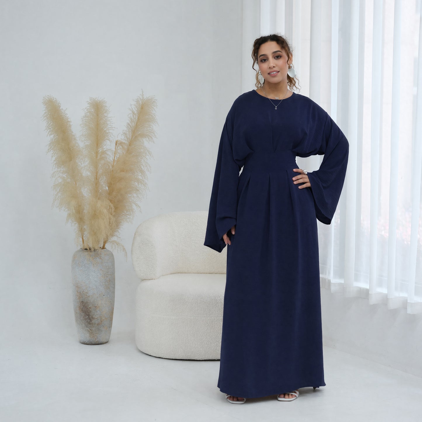 Elegant Batwing Sleeve Modest Abaya – Relaxed Fit Maxi Dress
