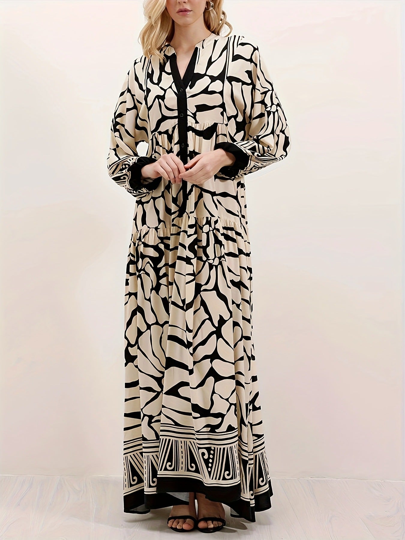 Black Cotton Printed Maxi Dress – Elegant Loose-Fit Long Sleeve Abaya Style