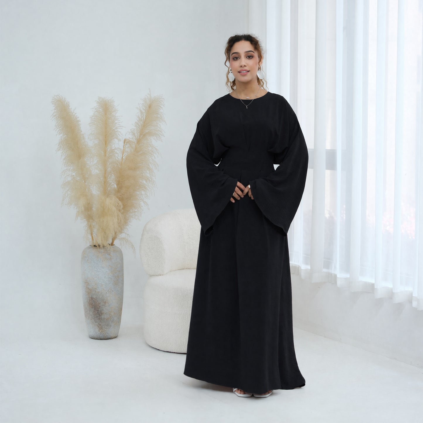 Elegant Batwing Sleeve Modest Abaya – Relaxed Fit Maxi Dress