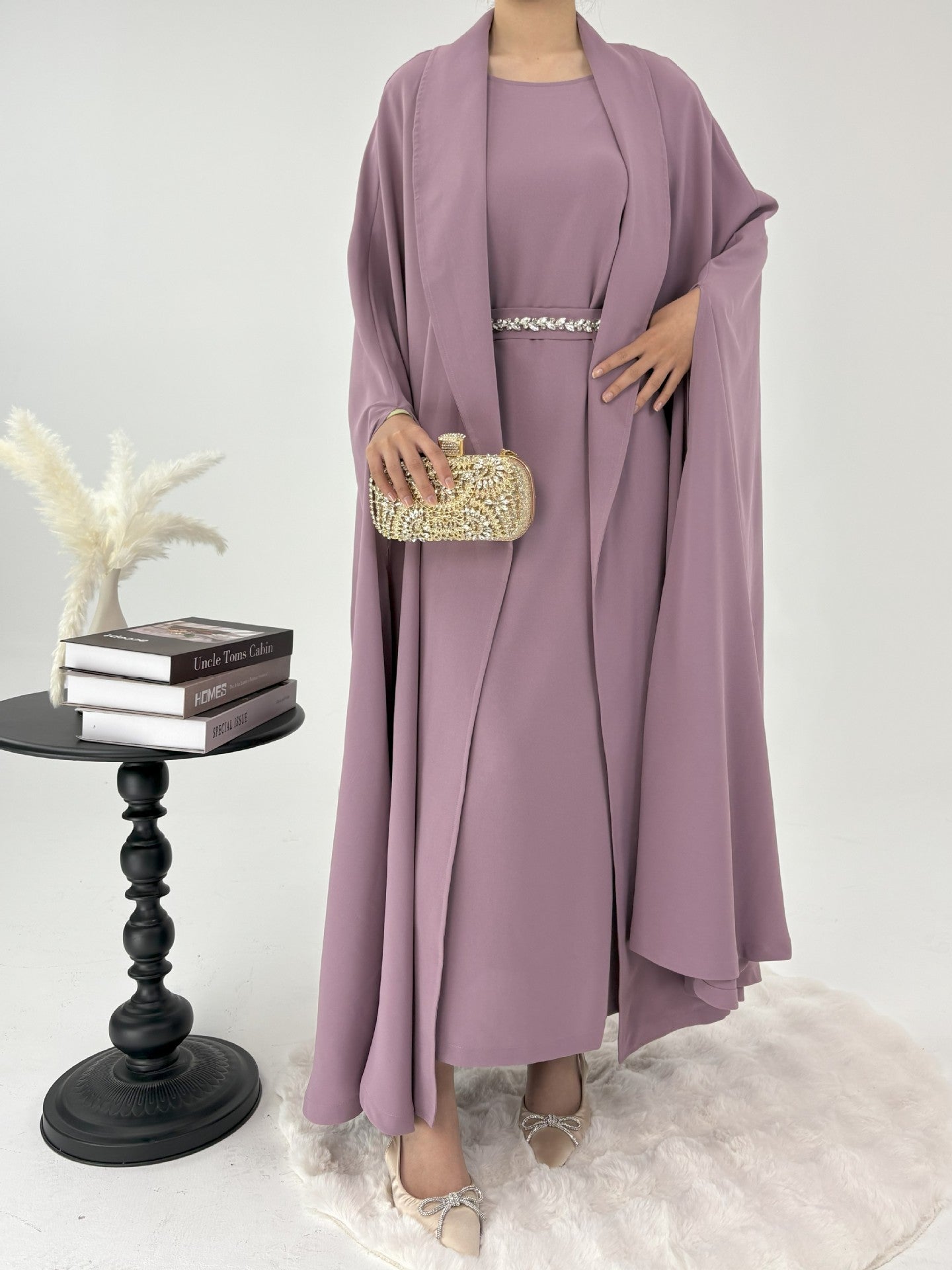 Abaya Set – Modest Luxury for Every Occasion