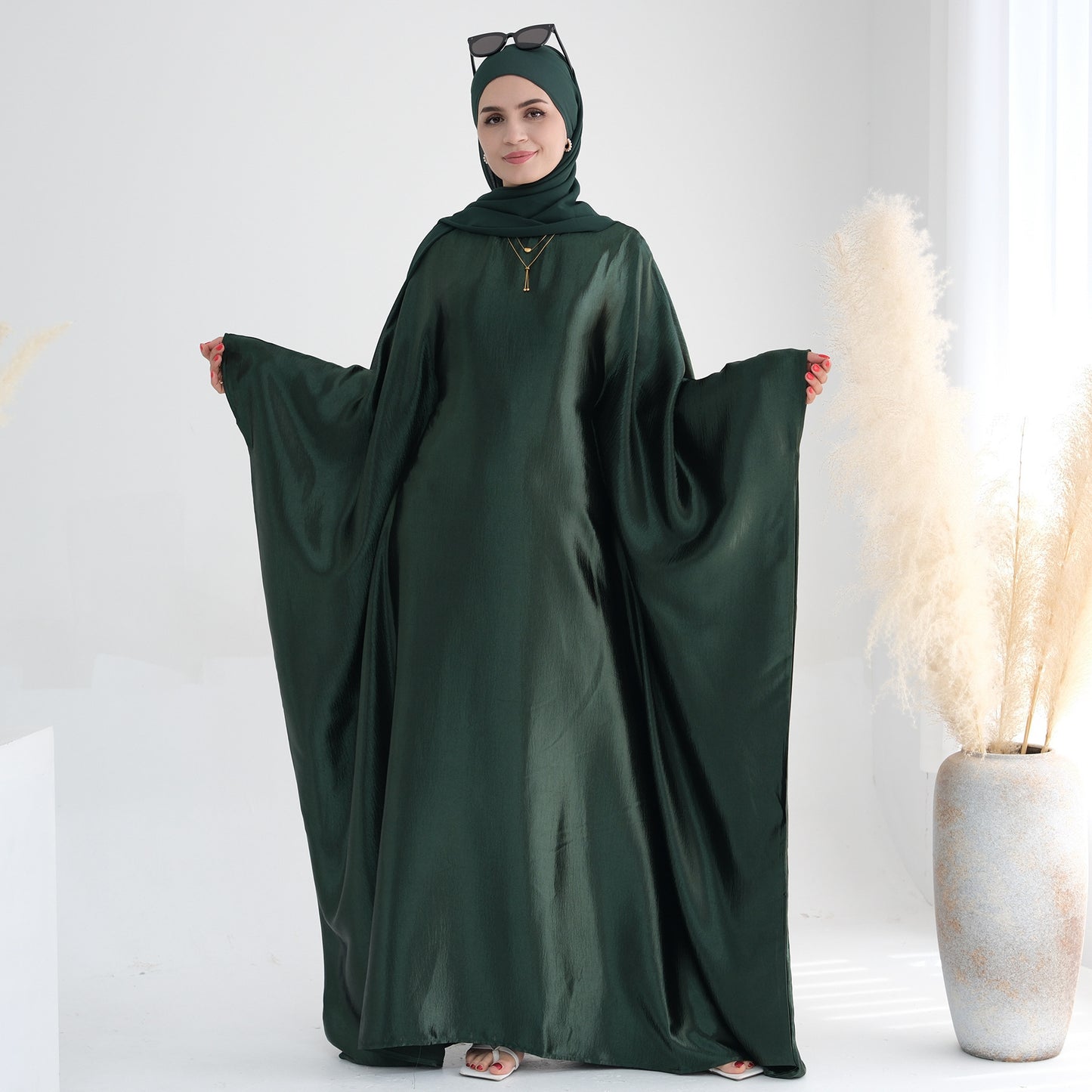 Elegant 2-Piece Abaya Set with Hijab – Soft, Modest & Comfortable