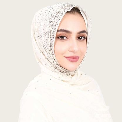Simple, stylish, and versatile — this beautiful hijab