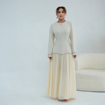 Elegant Lace Trim Abaya – Modest & Graceful Style