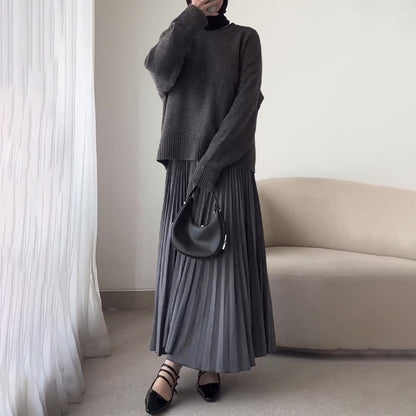 New Style Autumn Versatile Sweater and Pleated Skirt Set, Stylish and Versatile