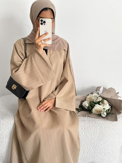 Elegant Simple Everyday Abaya – Modest Loose Fit