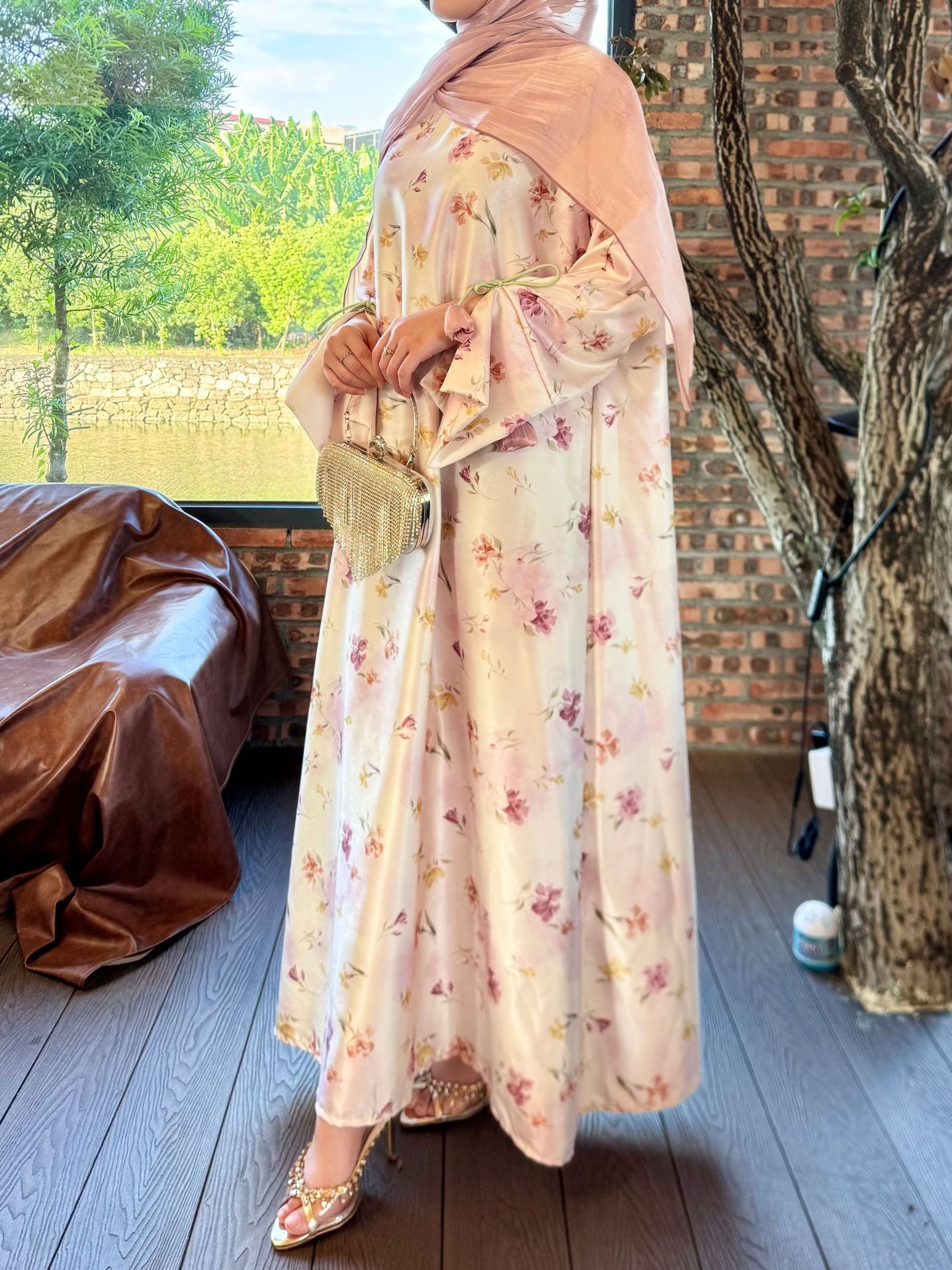 Soft Floral Print Abaya – Elegant Modest Maxi Dress