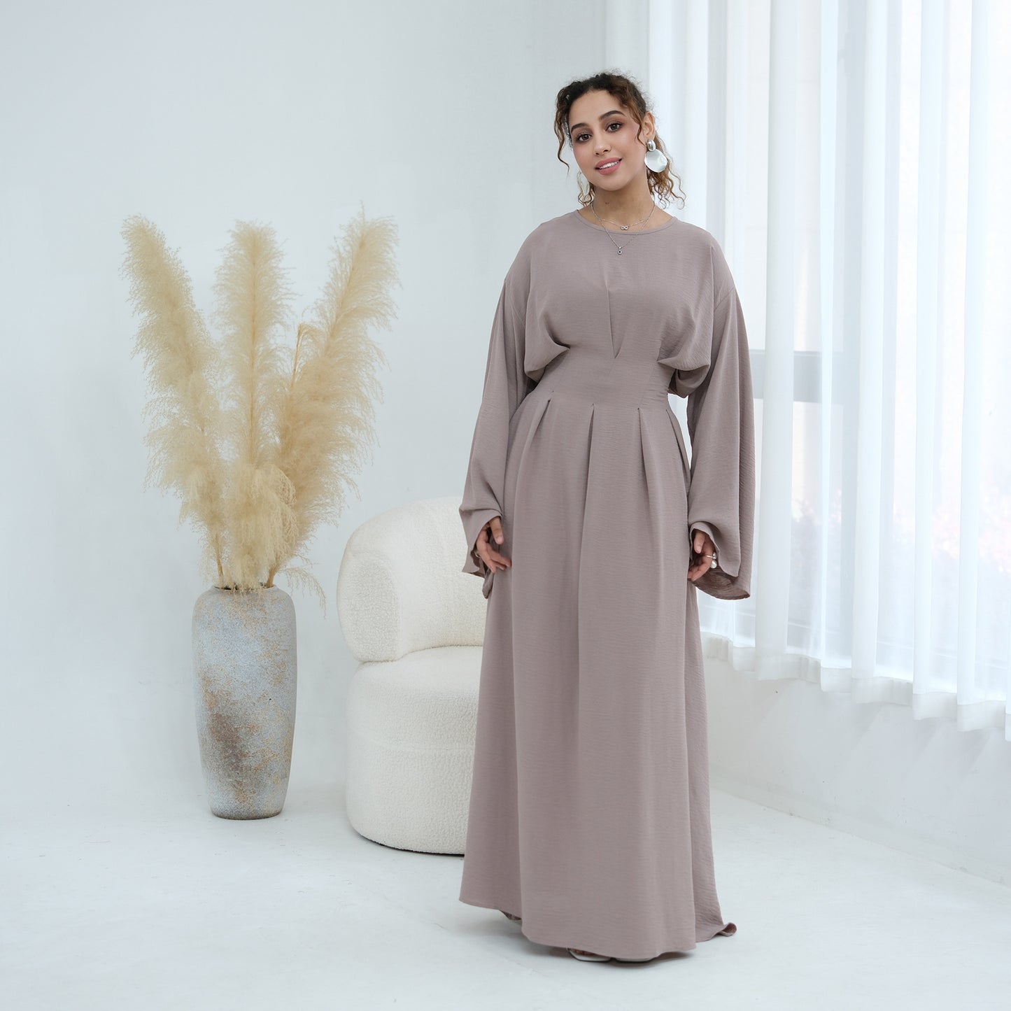Elegant Batwing Sleeve Modest Abaya – Relaxed Fit Maxi Dress