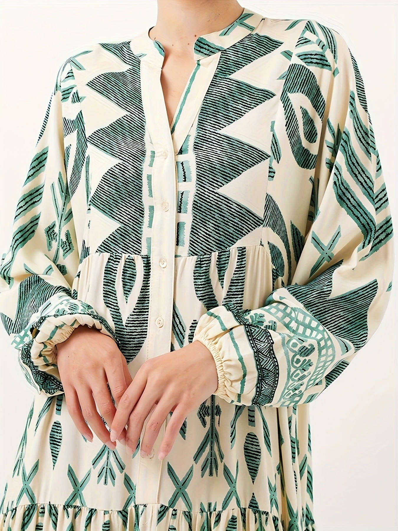Green Cotton Printed Maxi Dress – Elegant Loose-Fit Long Sleeve Abaya Style