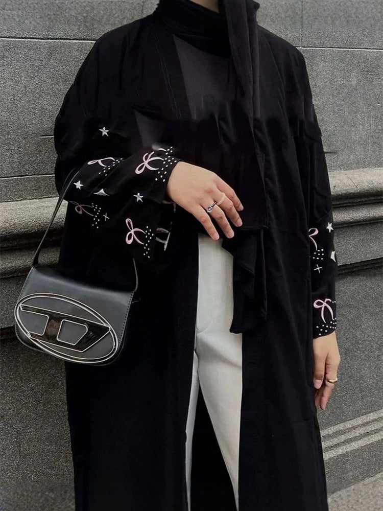 Black Embroidered Abaya – Elegant Loose Fit Long Sleeve Modest Dress