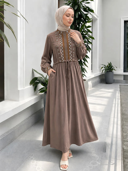 Ethnic Embroidery Modest Abaya – Dubai Kaftan Style