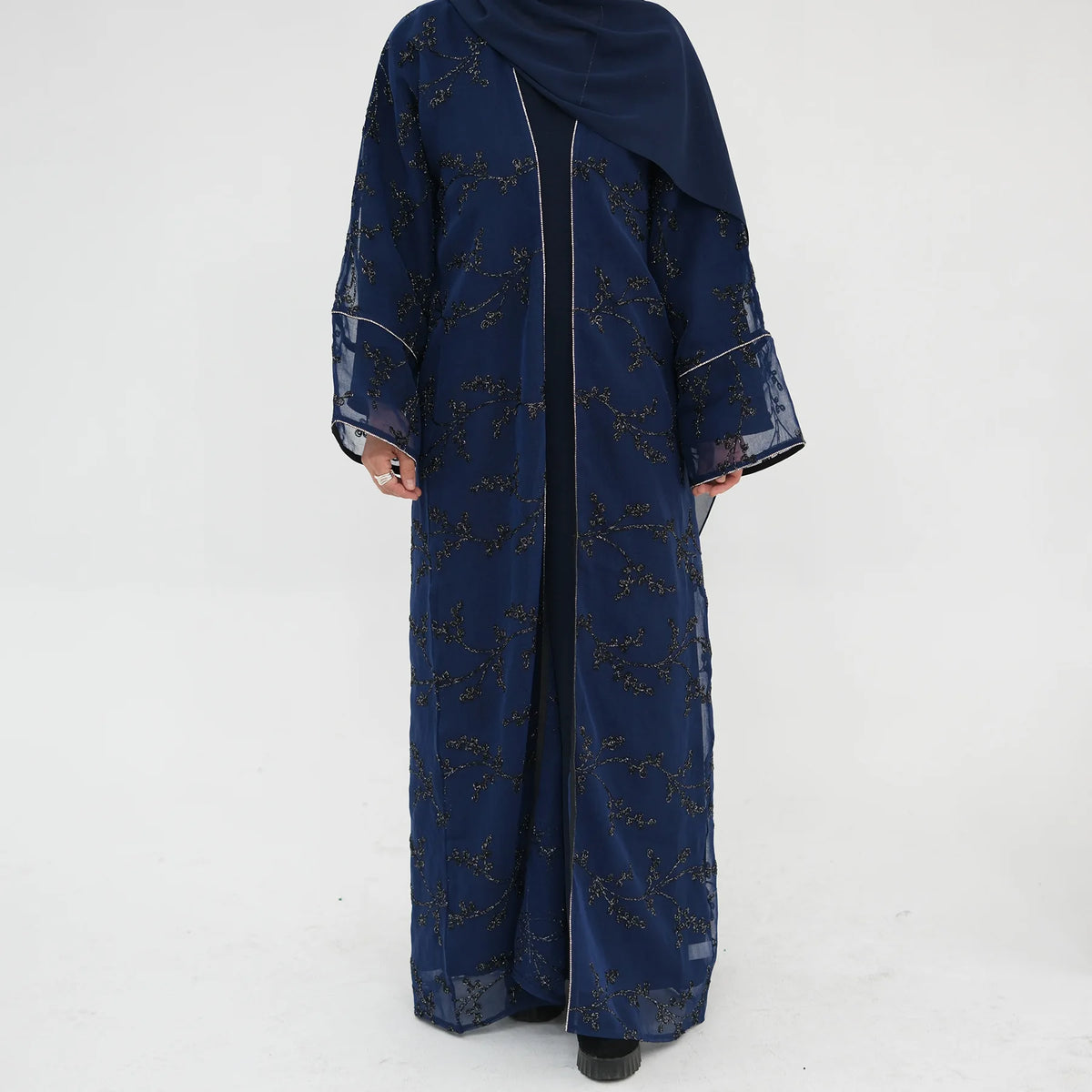 Elegant Embroidered Dubai Abaya for Women – Open Front Kimono, Modest Islamic Dress