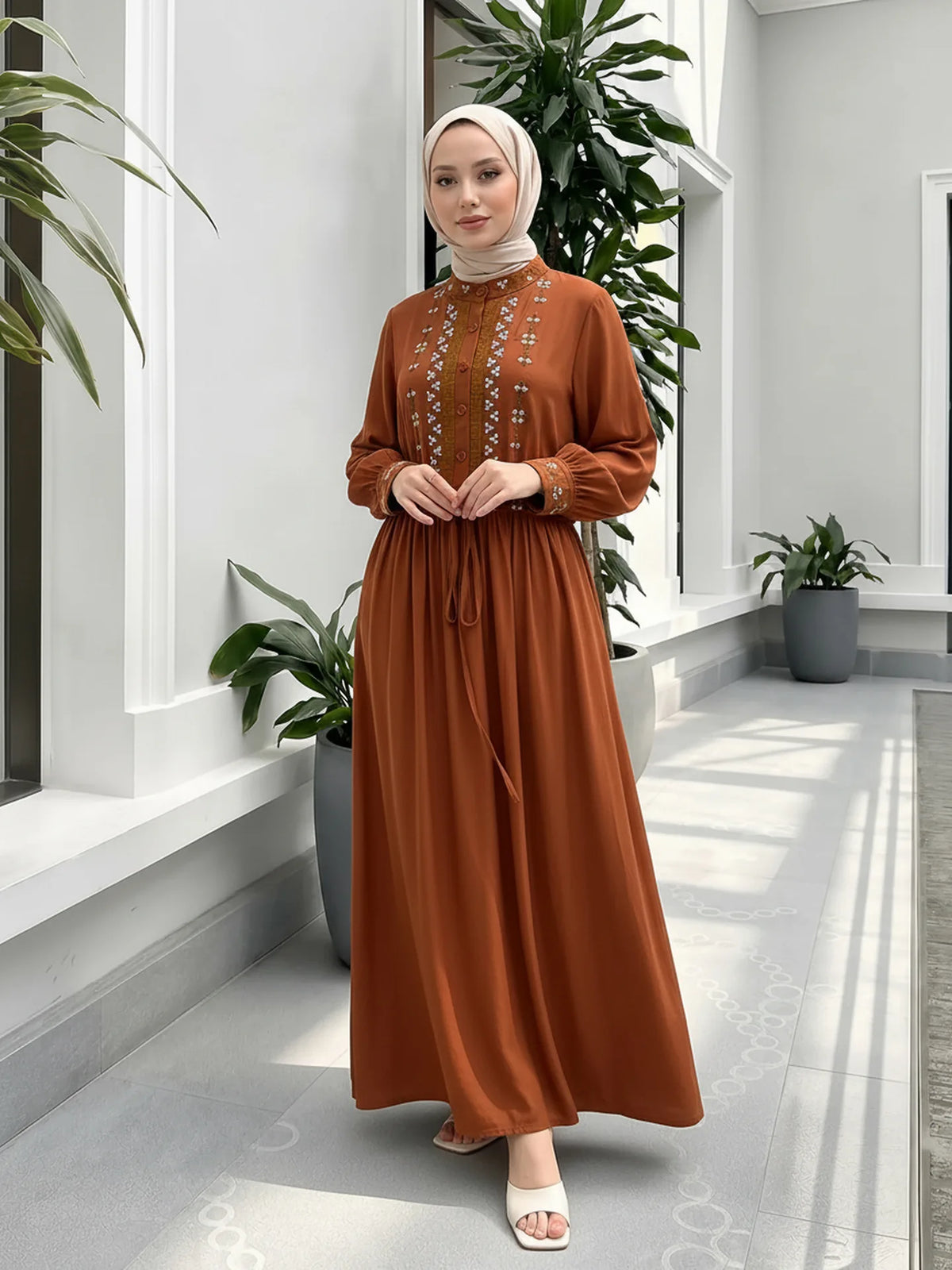 Ethnic Embroidery Modest Abaya – Dubai Kaftan Style