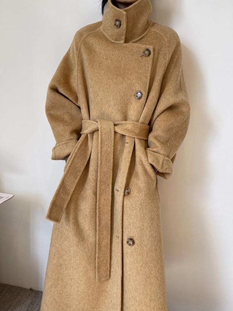 Women’s Wool-Blend Style Long Coat | Stand Collar Belted Winter Coat | Loose Fit Single-Breasted Outerwear | Elegant Camel Coat