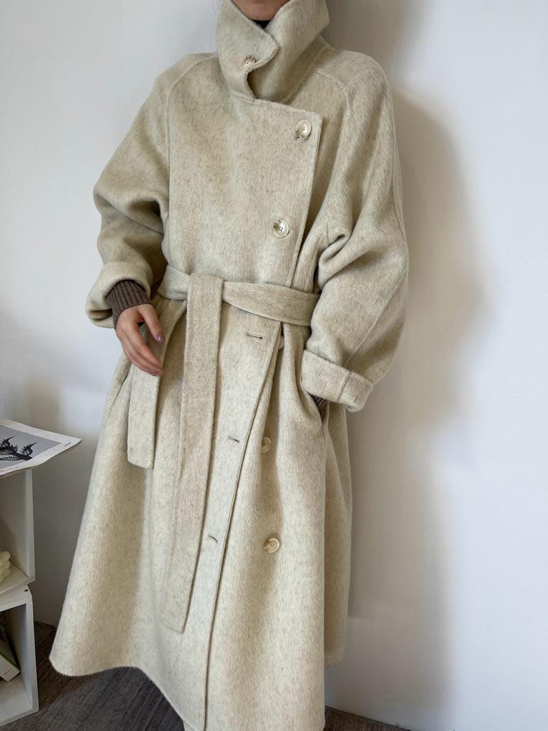 Women’s Wool-Blend Style Long Coat | Stand Collar Belted Winter Coat | Loose Fit Single-Breasted Outerwear | Elegant Camel Coat