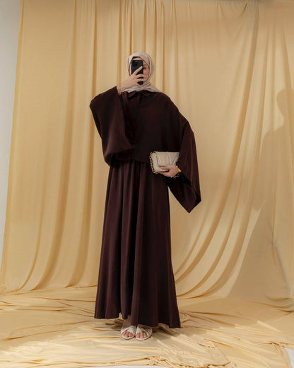 Loose-Fit Long-Sleeve Tunic & Pinafore.