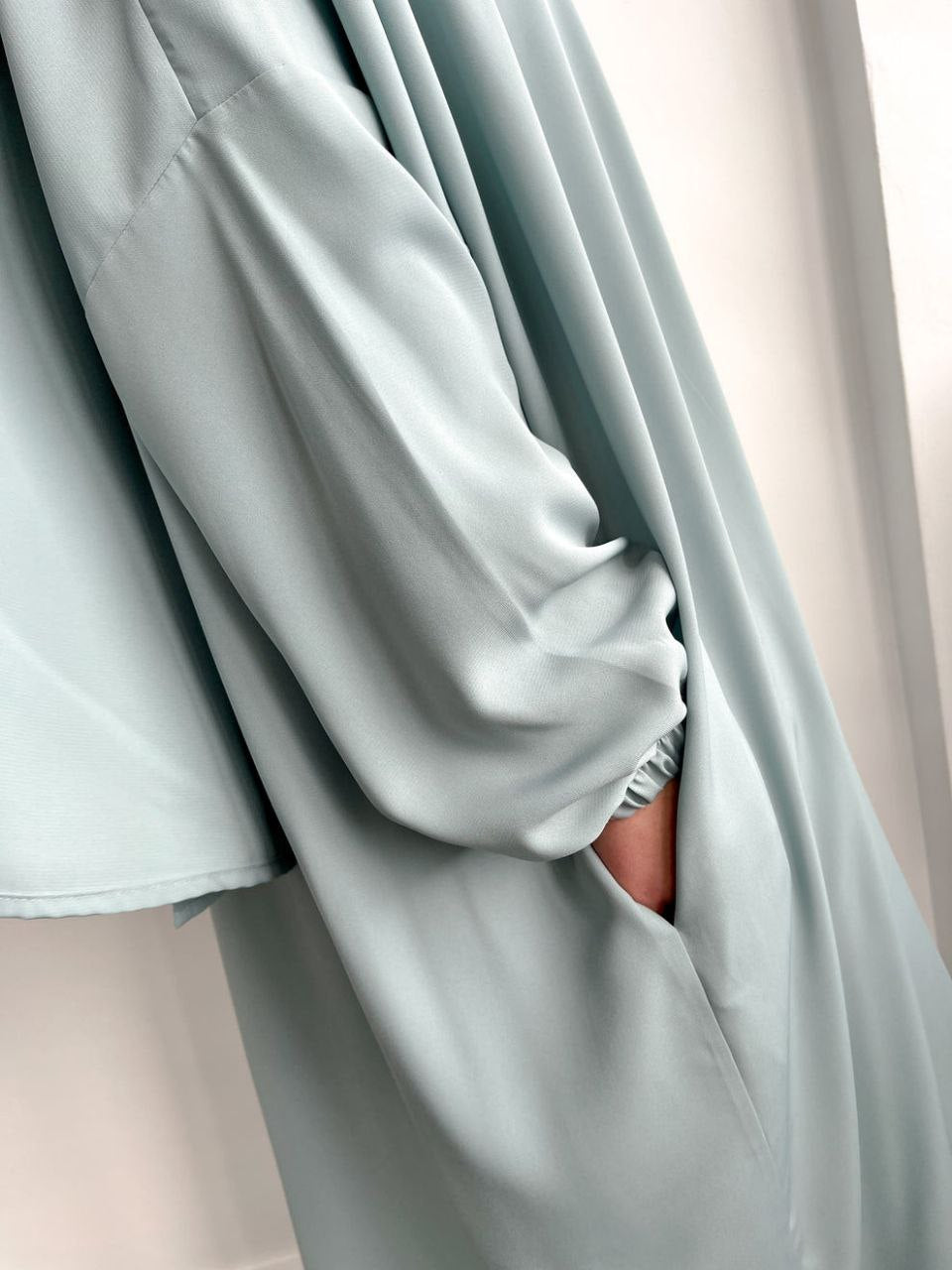 Cotton Abaya – Soft, Breathable, Made in Turkey