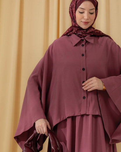 Loose-Fit Long-Sleeve Tunic & Pinafore.