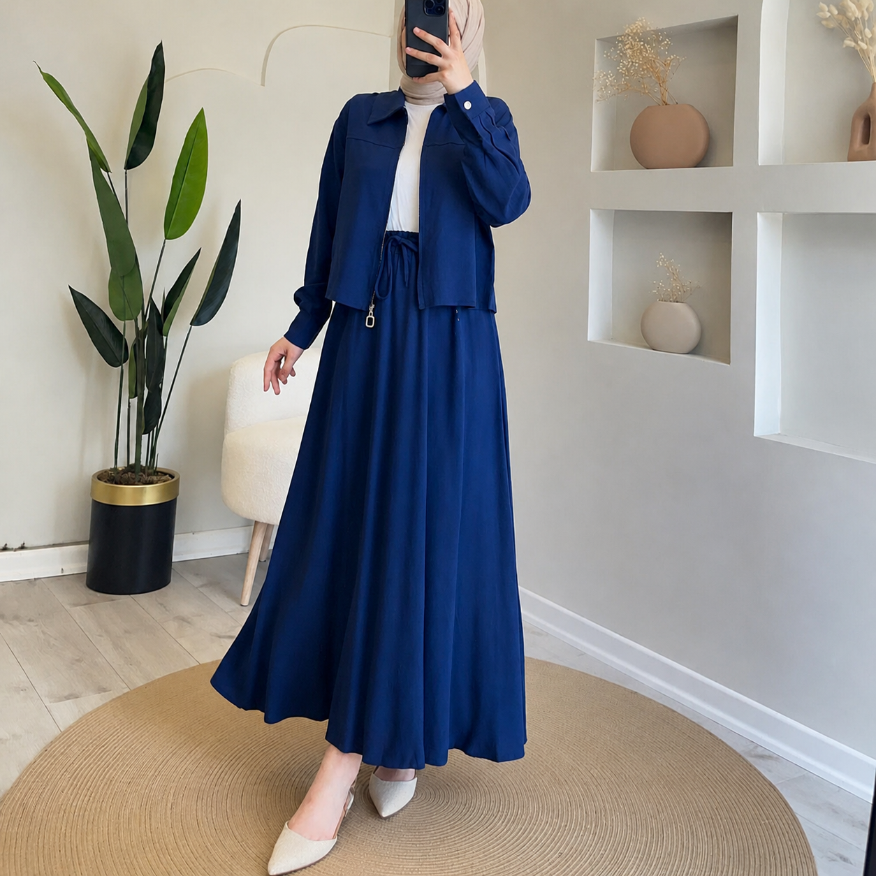 Effortless Elegance Meets Modest Style