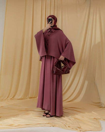 Loose-Fit Long-Sleeve Tunic & Pinafore.