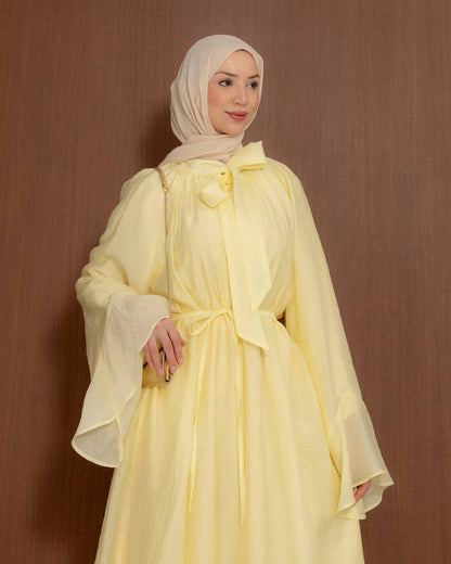 Soft, feminine, and effortlessly graceful  – your perfect everyday elegance.