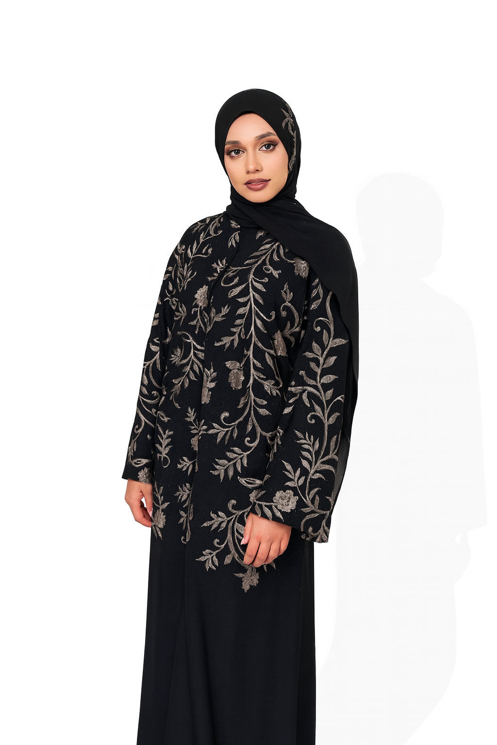 Abaya – Enjoy a beautiful and luxurious look.