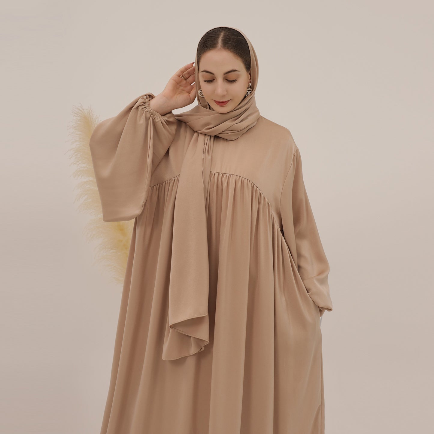 Abaya– Soft, Loose Fit, Long Sleeve Maxi Dress