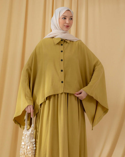 Loose-Fit Long-Sleeve Tunic & Pinafore.