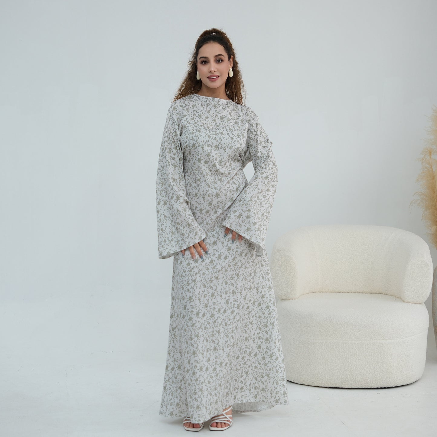 Elegant Floral Print Maxi Abaya – Modest Everyday Dress