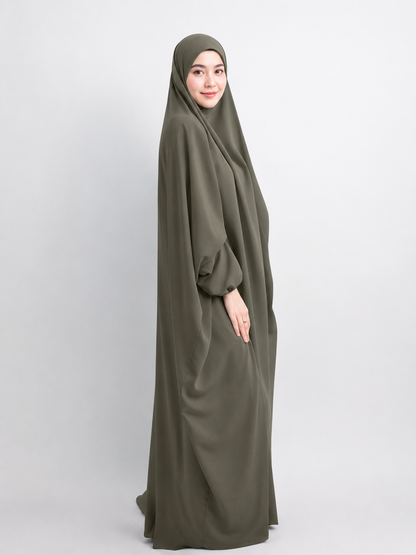 Elegant Prayer Abaya for Women – Loose Batwing Sleeve Hooded Muslim Dress