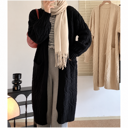 Cozy Elegance: The Perfect Knitwear Look
