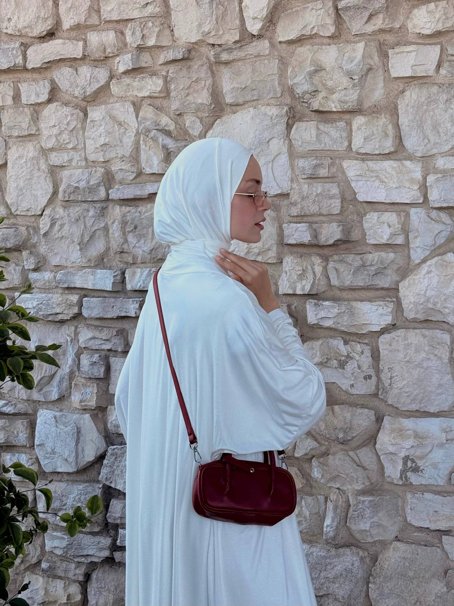 Luxury Modest Wear Set | White Abaya with Drawstring Waist