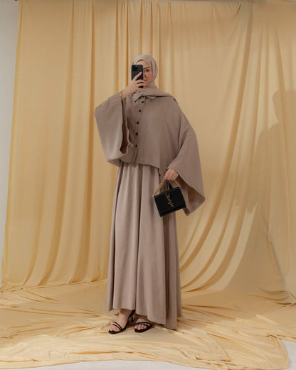 Loose-Fit Long-Sleeve Tunic & Pinafore.